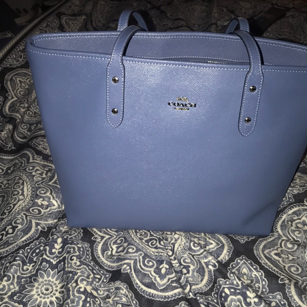 Like new coach tote